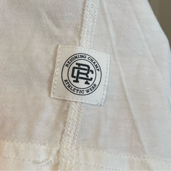 REIGNING CHAMP men’s tee - Picture 2 of 7